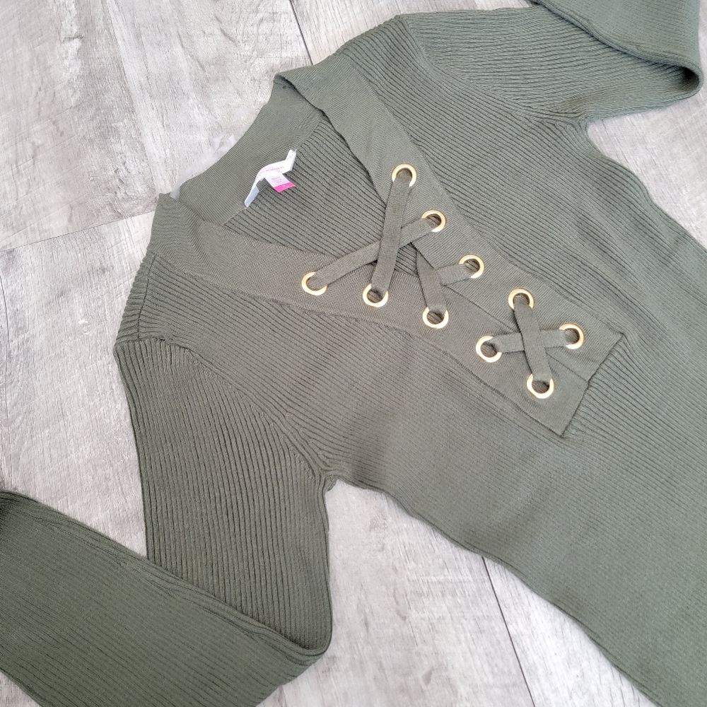 Lace up Bodycon Dress Long Sleeves NWOT - Picture 9 of 9